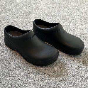 Klogs Black Polyurethane Slip-On Women’s Shoes